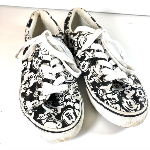 Women Disney canvas mickeys  sneakers , sz 8 - Picture 2 of 7